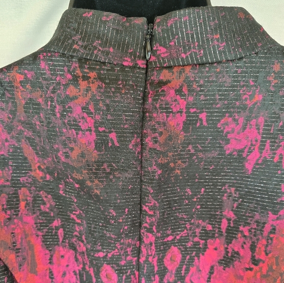 Vince Camuto▪️Jacquard Vneck Fit & Flare Metallic Mini Dress w/ Pockets - Picture 4 of 9